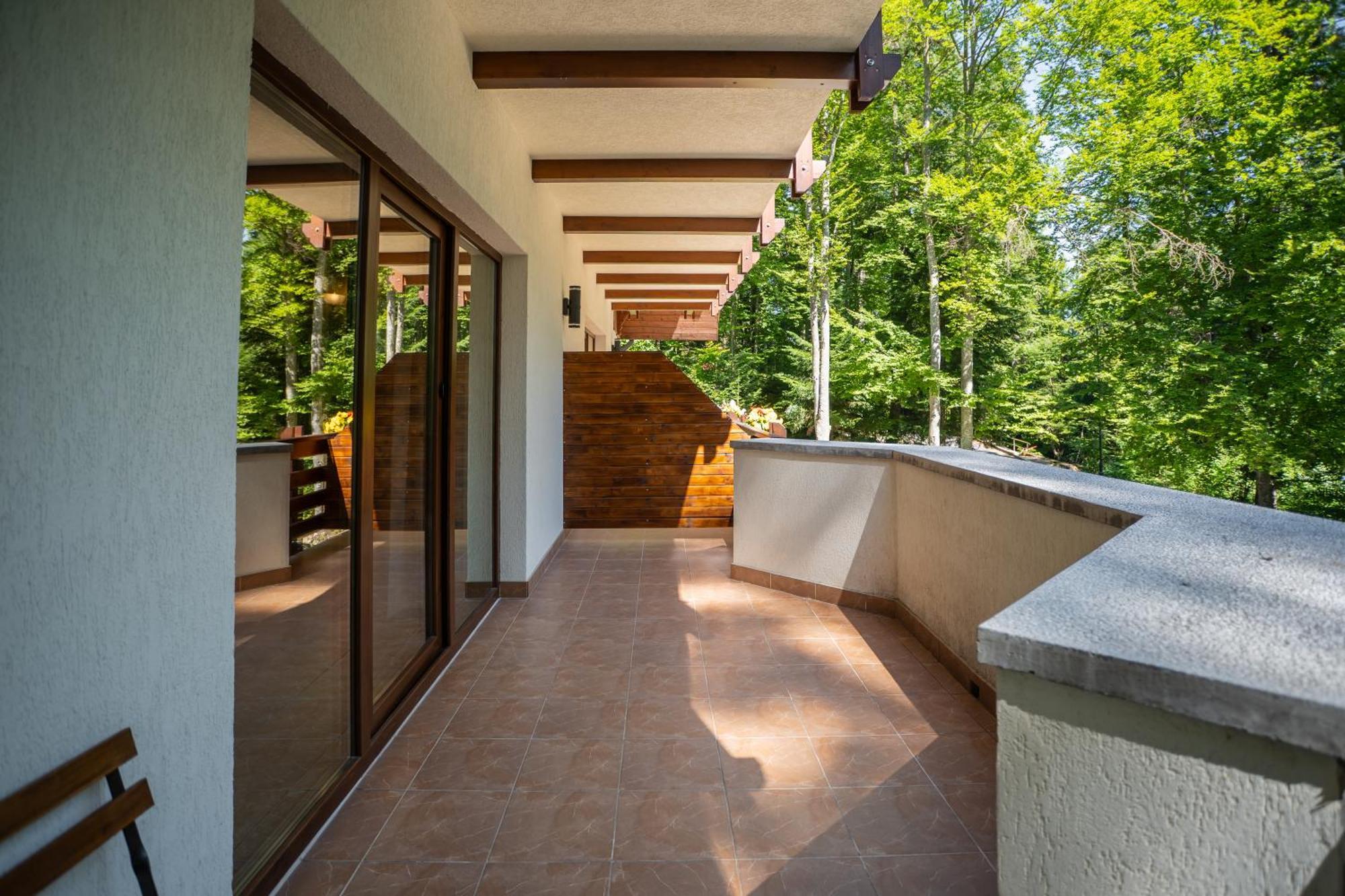 Opus Villa Sinaia Exterior photo